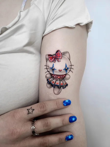 Fineline-Herz-Tattoo von vivacervato_art, Leipzig